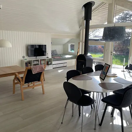 Sommerhaus An Fyns Hoved * Martofte